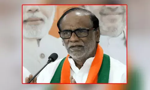 కవితవి అసందర్భ ప్రేలాపనలు