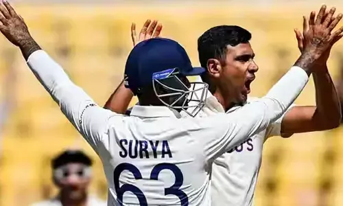 రెండో ఇన్నింగ్స్‌లో కుప్పకూలిన ఆస్ట్రేలియా టాపార్డర్.. మ్యాజిక్ చేసిన అశ్విన్..