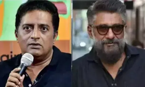 ప్రకాశ్ రాజ్‌ ఓ నక్సలైట్.. డైరెక్టర్ సంచలన కామెంట్స్