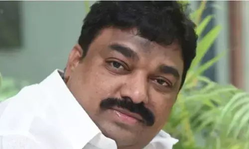 స్వార్ధపరులకు ఓట్లు వేయకండి: ఫిలిం ఛాంబర్, నిర్మాతల మండలి ఎన్నికలపై నట్టి కుమార్
