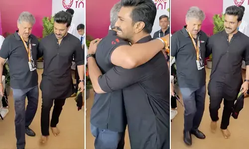 నాటు నాటు పాటకు చరణ్‌తో కలిసి స్టెప్పులేసిన ఆనంద్ మహీంద్రా (వీడియో)