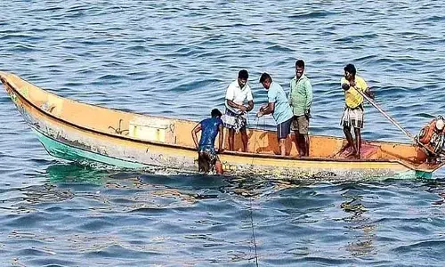 మత్స్యకారుల వెతలు తీరేదెన్నడు?