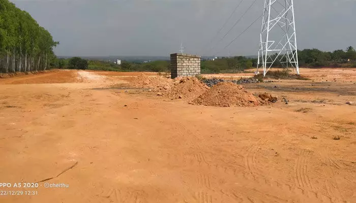 కొత్తగూడెంలో కలియుగ వామనుడు కొత్తగూడెంలో కలియుగ వామనుడు