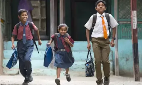 విద్యార్థులకు గుడ్ న్యూస్: వేసవి సెలవులు ప్రకటించిన విద్యాశాఖ.. ఎన్ని రోజులంటే..?