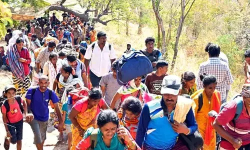 Ap News: మల్లన్న కోసం కాలినడకన అటవీ ప్రాంతంలో పయనం