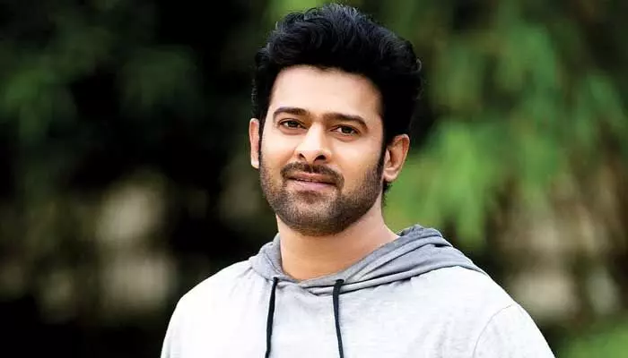 మారుతి సినిమాకు ప్రభాస్ రెమ్యూనరేషన్ తీసుకోవట్లేదా? మారుతి సినిమాకు ప్రభాస్ రెమ్యూనరేషన్ తీసుకోవట్లేదా?