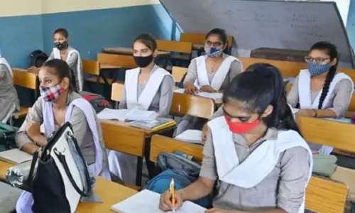 ముందుకొచ్చింది ఒక్క సంస్థే.. మరోసారి ఇంటర్ టెండర్లకు ఆహ్వానం
