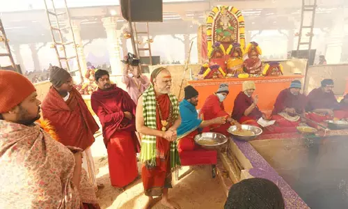 దేశమంతా కురుక్షేత్ర వైపు చూస్తోంది.. స్వరూపానందేంద్ర స్వామి