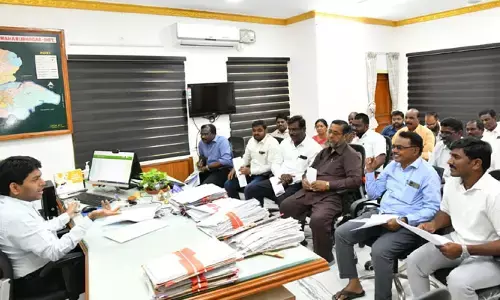 ఎమ్మెల్సీ ఎన్నికల నిర్వహణకు సహకరించాలి: కలెక్టర్ రవినాయక్