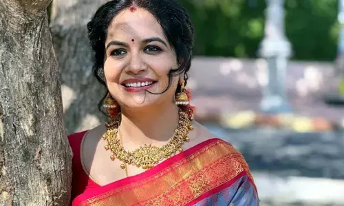 ప్రెగ్నెసీ వార్తలపై సింగర్ సునీత క్లారిటీ!