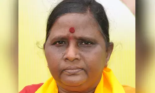 మాజీ మంత్రి కుతూహలమ్మ కన్నుమూత