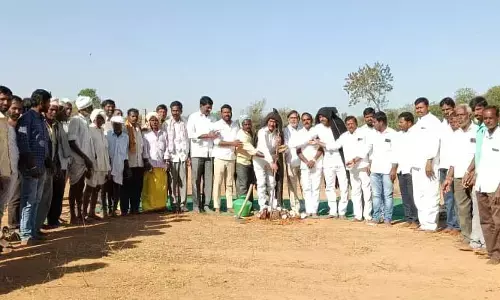 గొల్ల, కురుమల అభివృద్ధికి రాష్ట్ర ప్రభుత్వం కృషి: వంటేరు ప్రతాప్ రెడ్డి