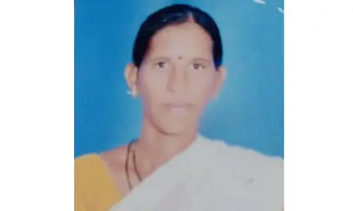 విద్యుదాఘాతంతో మహిళా మృతి