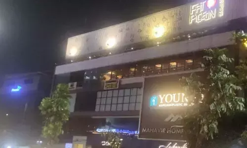 ఫ్యాట్ పిజియన్ పబ్‌పై ట్రాఫిక్ ఉల్లంఘన కేసు..