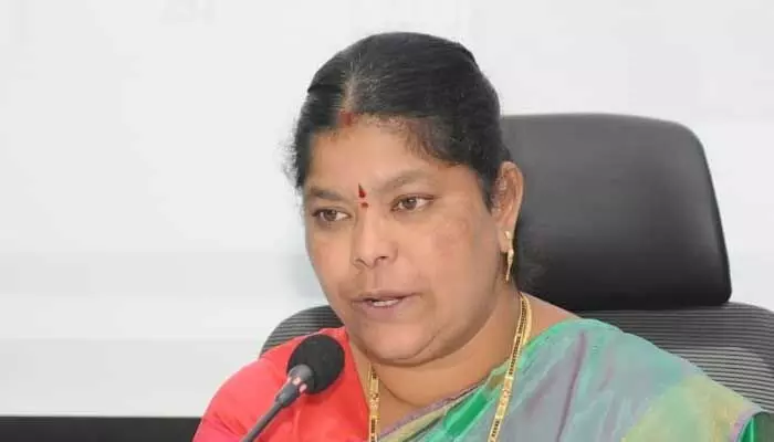 Visakhaలో గోడల జోలికి వెళ్లొద్దు.. కఠిన ఆంక్షలు అమలు Visakhaలో గోడల జోలికి వెళ్లొద్దు.. కఠిన ఆంక్షలు అమలు