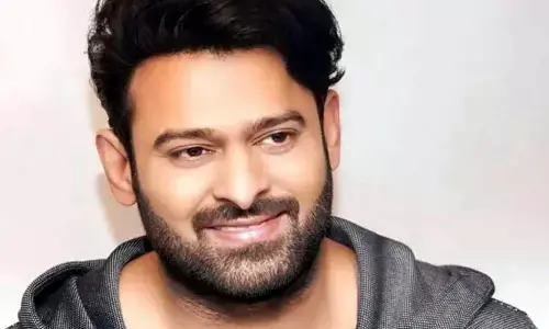 ఆదిపురుష్ కోసం ప్రభాస్ పెద్ద త్యాగం.. ఫ్యాన్స్‌లో అసంతృప్తి