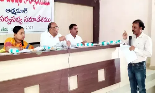 కరెంట్ కష్టాలు తీర్చండి.. అధికార పార్టీ సర్పంచుల గోస