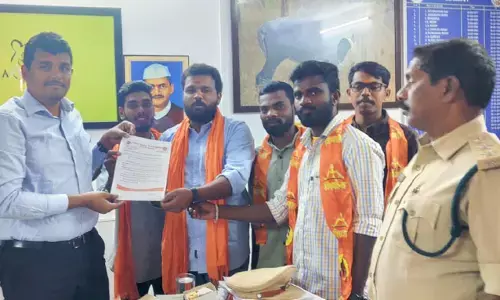 హిందూ దేవాలయాల చెక్ పోస్టుల వద్ద డబ్బులు వసూలు దందా ఆపాలి.. ప్రభుత్వాన్ని హెచ్చరించిన యువ సేన తెలంగాణ రాష్ట్ర అధ్యక్షుడు