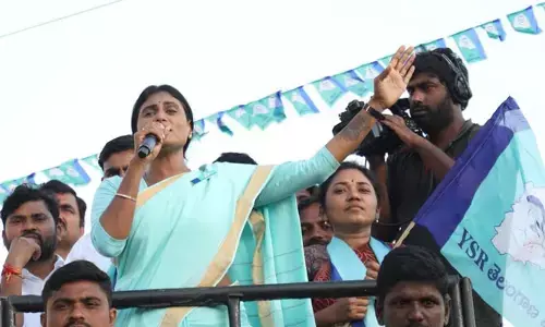 BRS MLA శంకర్ నాయక్‌కు షర్మిల సవాల్
