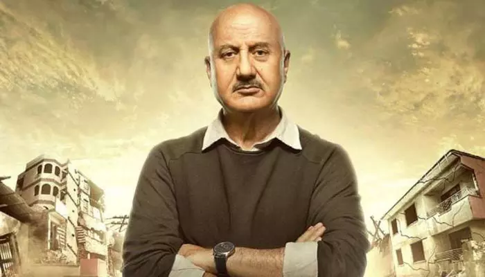 Anupam Kher: అబద్ధాలు చెప్తున్నారంటూ.. ప్రకాశ్ రాజ్‌‌పై ఫైర్ అయిన అనుపమ్ ఖేర్