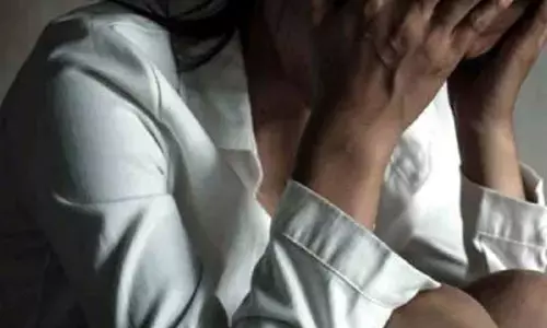 HYD : జూనియర్ ఆర్టిస్ట్‌పై అత్యాచారం