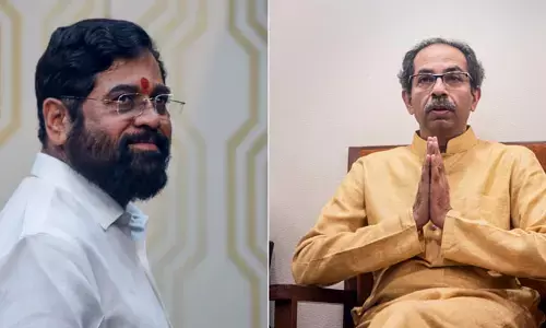 ఉద్ధవ్ ఠాక్రేకు ఈసీ భారీ షాక్!