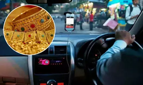 రూ.7 కోట్ల విలువ చేసే నగలతో కారు డ్రైవర్ పరార్
