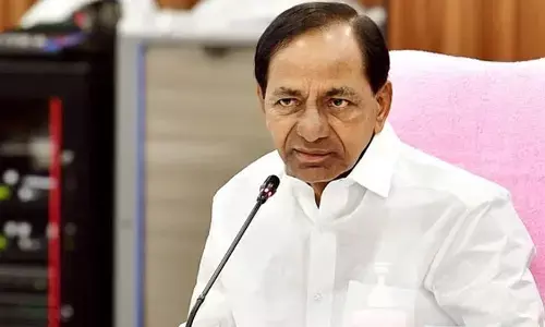 మహిళలు అన్ని రంగాల్లో పురోగమిస్తే దేశాభివృద్ధి సంపూర్ణం: CM కేసీఆర్