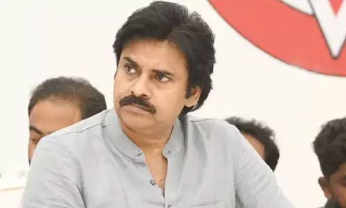 చంద్రబాబు కాన్వాయ్ అడ్డుకున్న పోలీసులు.. పవన్ కల్యాణ్ సీరియస్