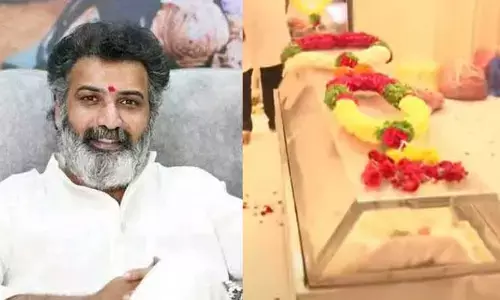 Nandamuri Tarakaratna భౌతికకాయానికి చిరంజీవి, బాలయ్య నివాళి