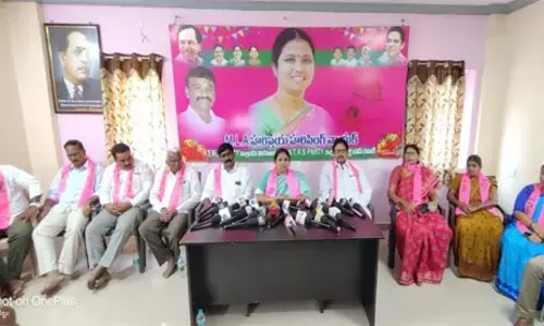 అజ్ఞాతంలో ఉండి సాధించేది ఏమీ లేదు : ఎమ్మెల్యే హరిప్రియ