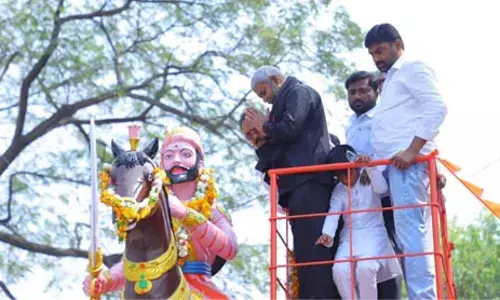 శివాజీ పాలన నేటి పాలకులకు ఆదర్శం : ఎమ్మెల్యే చందర్