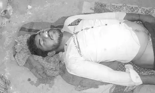 ప్రమాదవశాత్తు చెరువులో పడి యువకుడు మృతి..
