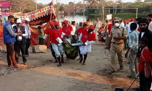 విషాదం.. ఏడుపాయలలో గజ ఈత గాడు మృతి