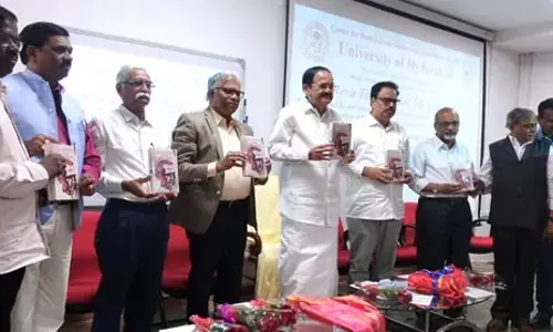 పాశ్చాత్య వ్యామోహంతో భారతీయ మూలాల్ని విస్మరించొద్దు : మాజీ ఉప రాష్ట్రపతి వెంకయ్యనాయుడు