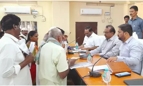ప్రజావాణి సమస్యలపై సత్వరమే స్పందించాలి: కలెక్టర్ వెంకట్రావ్