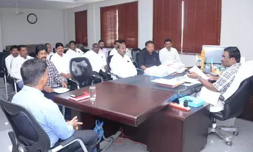 ఎర్రజొన్న కొనుగోళ్లలో రైతులకు ఇబ్బందులు తలెత్తకూడదు..