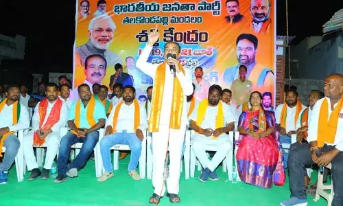 ధనిక రాష్ట్రంలో పథకాలు ఎందుకు అమలు కావడం లేదు..