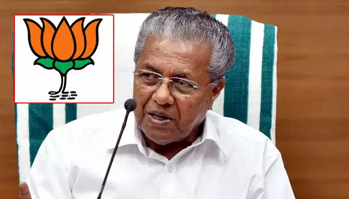 అన్ని మతాల్లో విడాకులు.. ట్రిపుల్ తలాక్ మాత్రమే నేరమా : పినరయి విజయన్ అన్ని మతాల్లో విడాకులు.. ట్రిపుల్ తలాక్ మాత్రమే నేరమా : పినరయి విజయన్