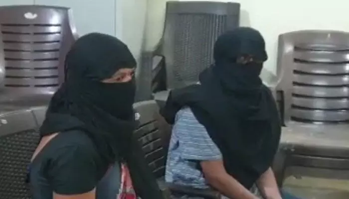 హైదరాబాద్లో ఇద్దరు మావోయిస్టులు అరెస్ట్ హైదరాబాద్లో ఇద్దరు మావోయిస్టులు అరెస్ట్