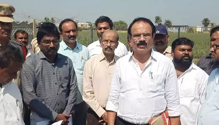 రామర్తి చెరువులో భూ వివాదంపై లోకాయుక్త విచారణ.. రామర్తి చెరువులో భూ వివాదంపై లోకాయుక్త విచారణ..
