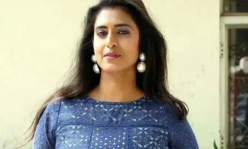 అనారోగ్యంతో బాధ పడుతున్న సీనియర్ నటి.. వైరల్ పిక్స్