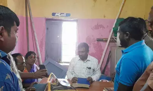 రేచిని కార్యదర్శి పై డీపీఓ విచారణ