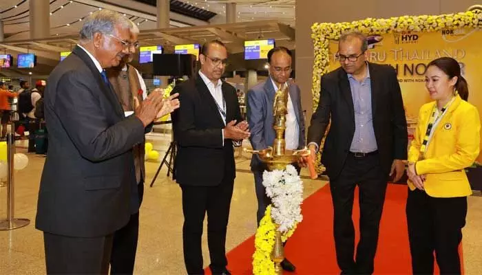 శంషాబాద్ విమానాశ్రయం నుంచి నోక్ ఎయిర్ విమాన సర్వీసులు ప్రారంభం.. శంషాబాద్ విమానాశ్రయం నుంచి నోక్ ఎయిర్ విమాన సర్వీసులు ప్రారంభం..