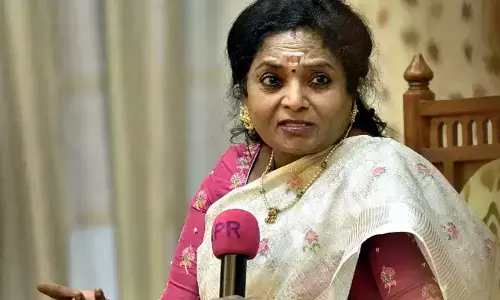 ప్రశ్న పత్రాల లీకేజీపై 48 గంటలు డెడ్ లైన్.. టీఎస్పీఎస్సీకి గవర్నర్ కీలక ఆదేశం