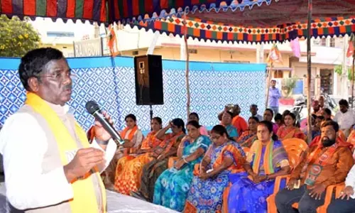 పీడించే ముఖ్యమంత్రిని గద్దె దింపాలి :  వివేక్‌‌ వెంకటస్వామి