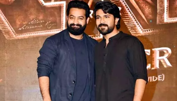 హాలీవుడ్ యాక్టర్స్కు గట్టి పోటీ ఇస్తున్న చెర్రీ, తారక్ హాలీవుడ్ యాక్టర్స్కు గట్టి పోటీ ఇస్తున్న చెర్రీ, తారక్