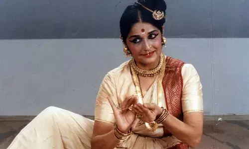 ప్రముఖ శాస్త్రీయ నృత్యకారిని కనక్ రెలే కన్నుమూత