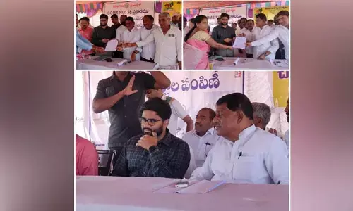 కలెక్టర్ సాక్షిగా... ప్రజాప్రతినిధుల స్థానంలో వారి కుటుంబ సభ్యులు..!