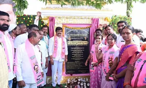 రికార్డు టైంలో హై లెవెల్ వంతెనల నిర్మాణాలు పూర్తి..